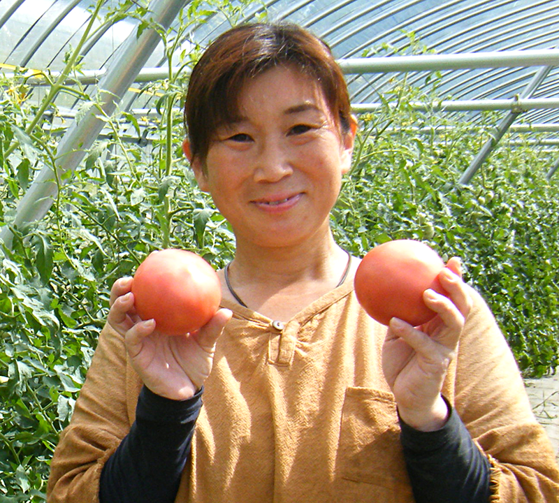 土肥 麗